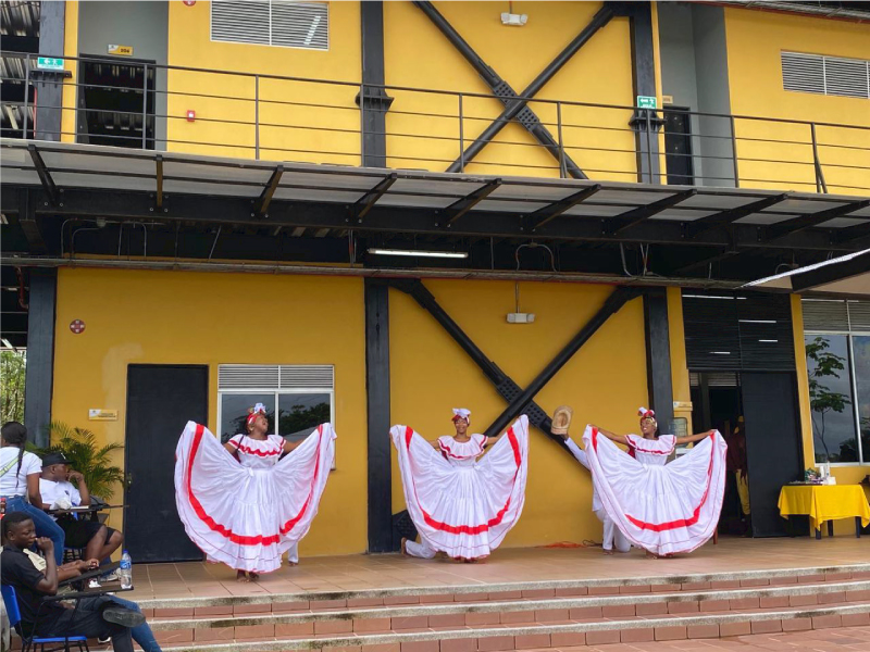 Uniclaretiana-vibra-con-el-Festival2